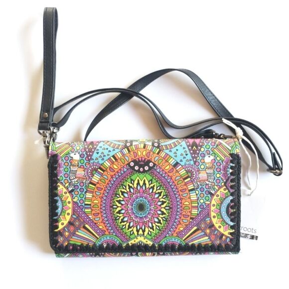 New! SAKROOTS Marin Smartphone Mini Crossbody Bag Clutch Wristlet - Picture 9 of 9